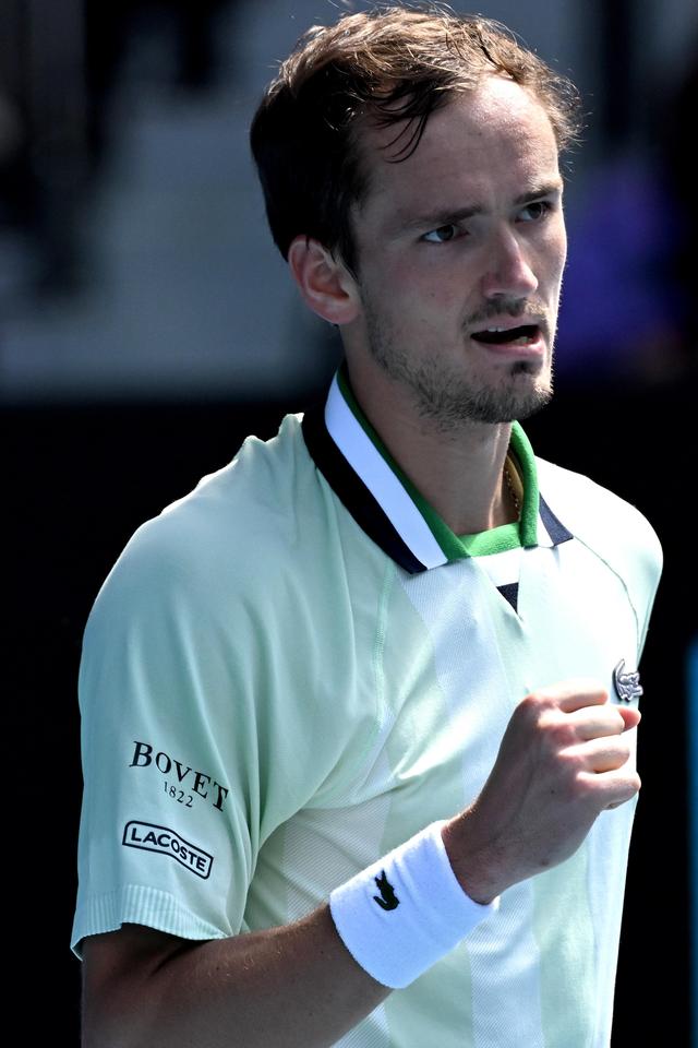 激动不已 激动不已