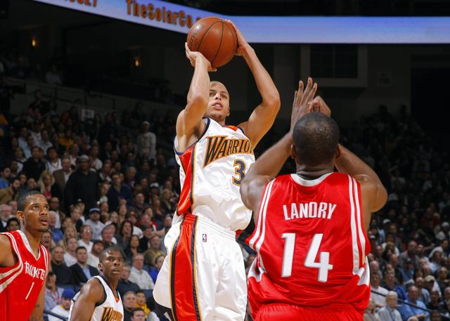 疑是一个警 疑是一个警